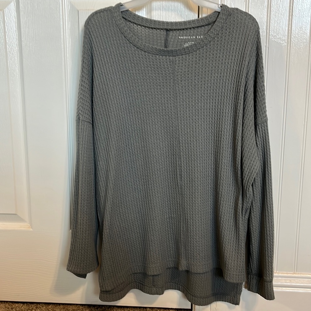 American Eagle long sleeve